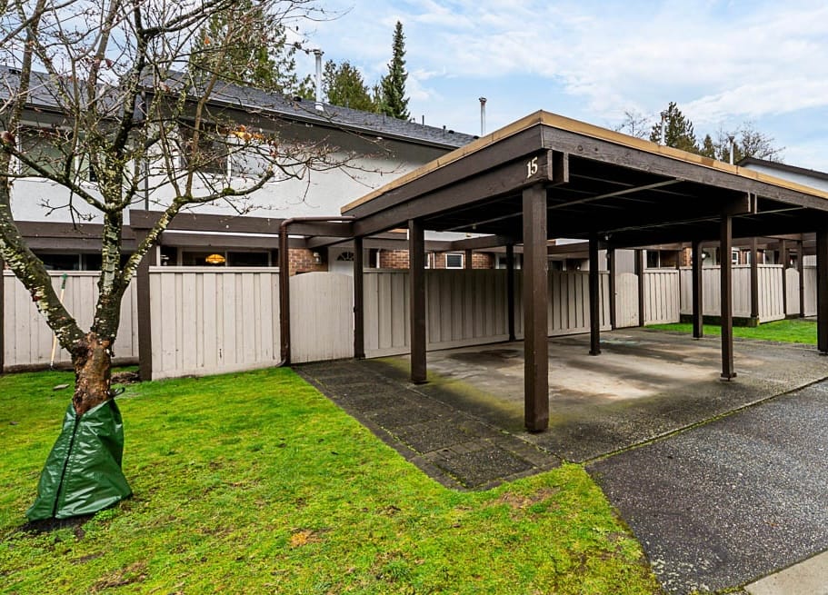 15- 3046 Coast Meridian Road - Photo 2